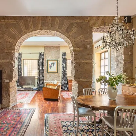 Apartamento Iflat Luxurious Loft In The Heart Of